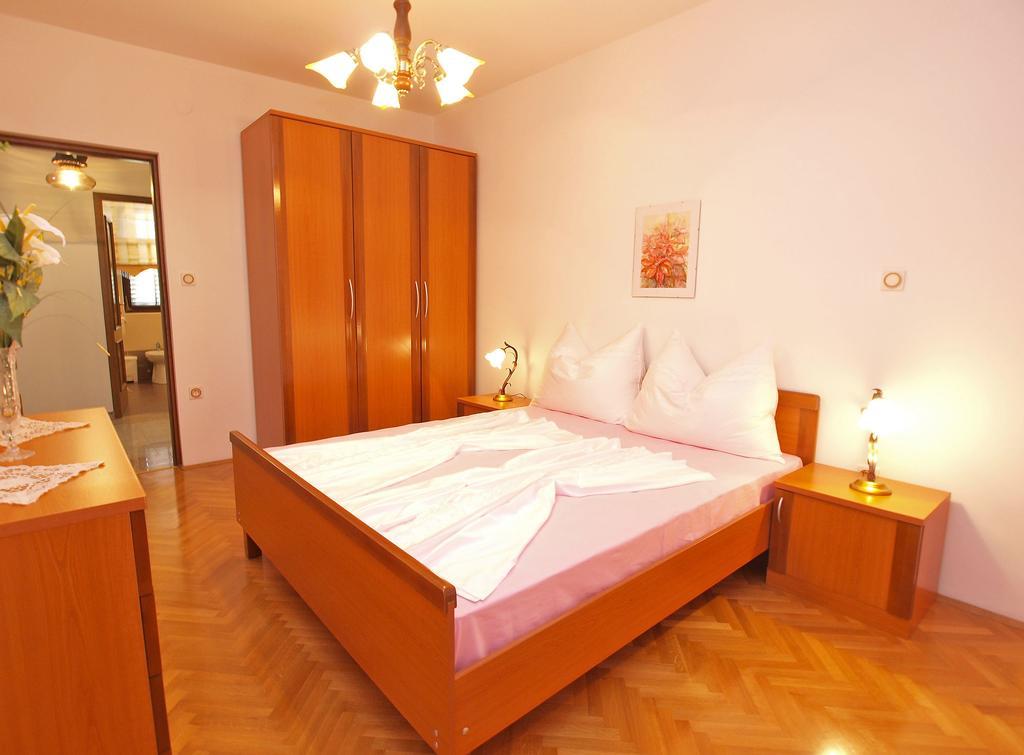 Apartment Mato 1424 Pola Esterno foto
