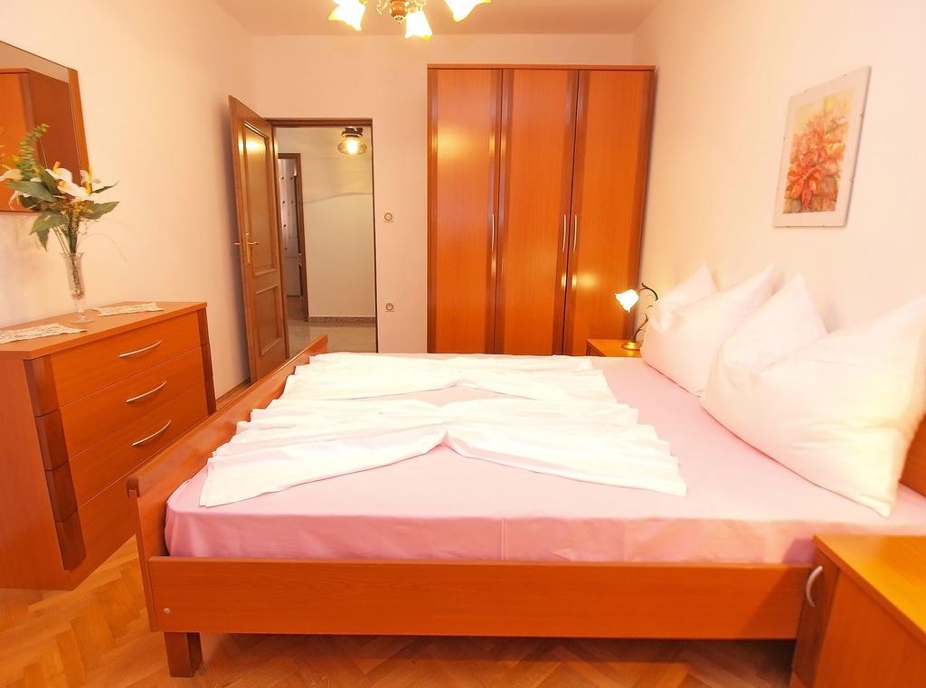 Apartment Mato 1424 Pola Esterno foto