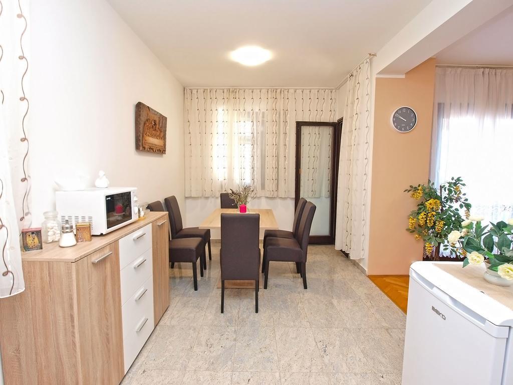Apartment Mato 1424 Pola Esterno foto