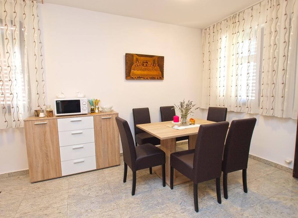 Apartment Mato 1424 Pola Esterno foto