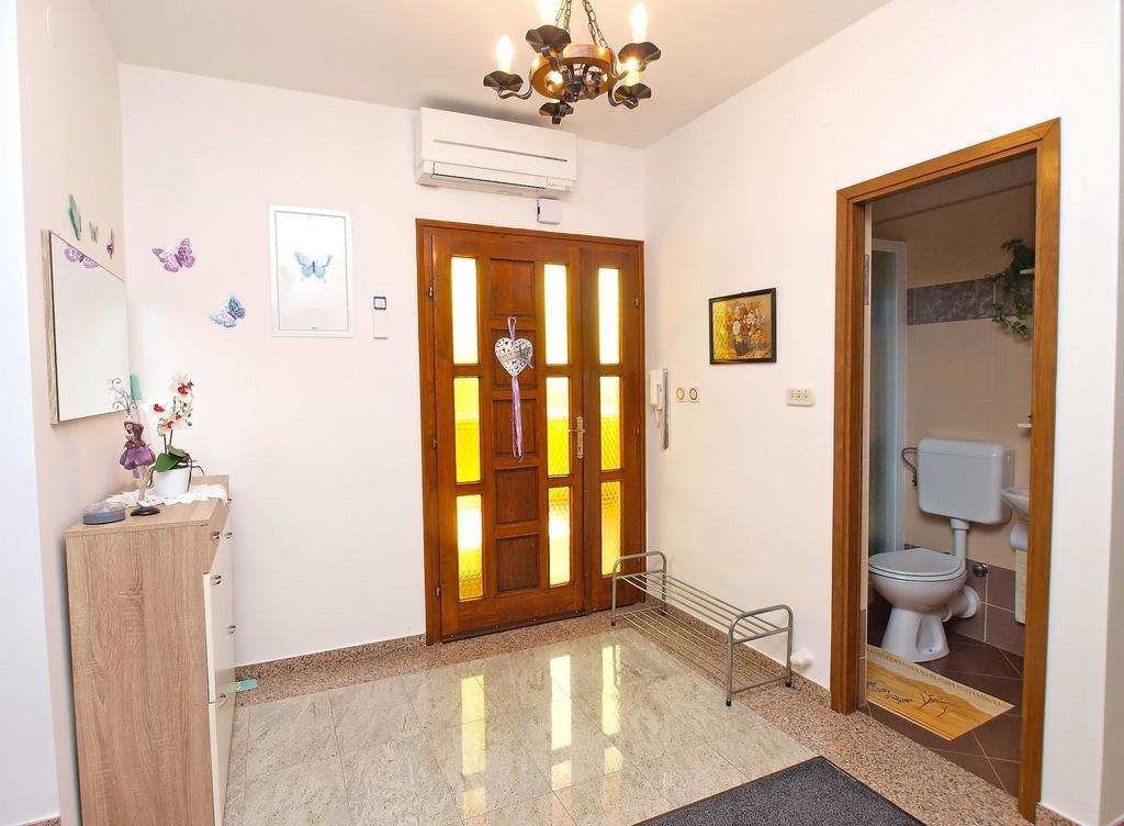 Apartment Mato 1424 Pola Esterno foto