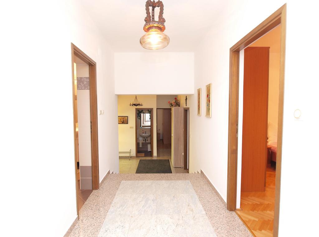 Apartment Mato 1424 Pola Esterno foto